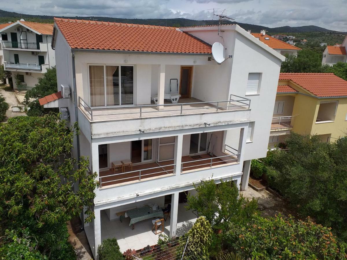 Villa Tina روغوزنيكا المظهر الخارجي الصورة